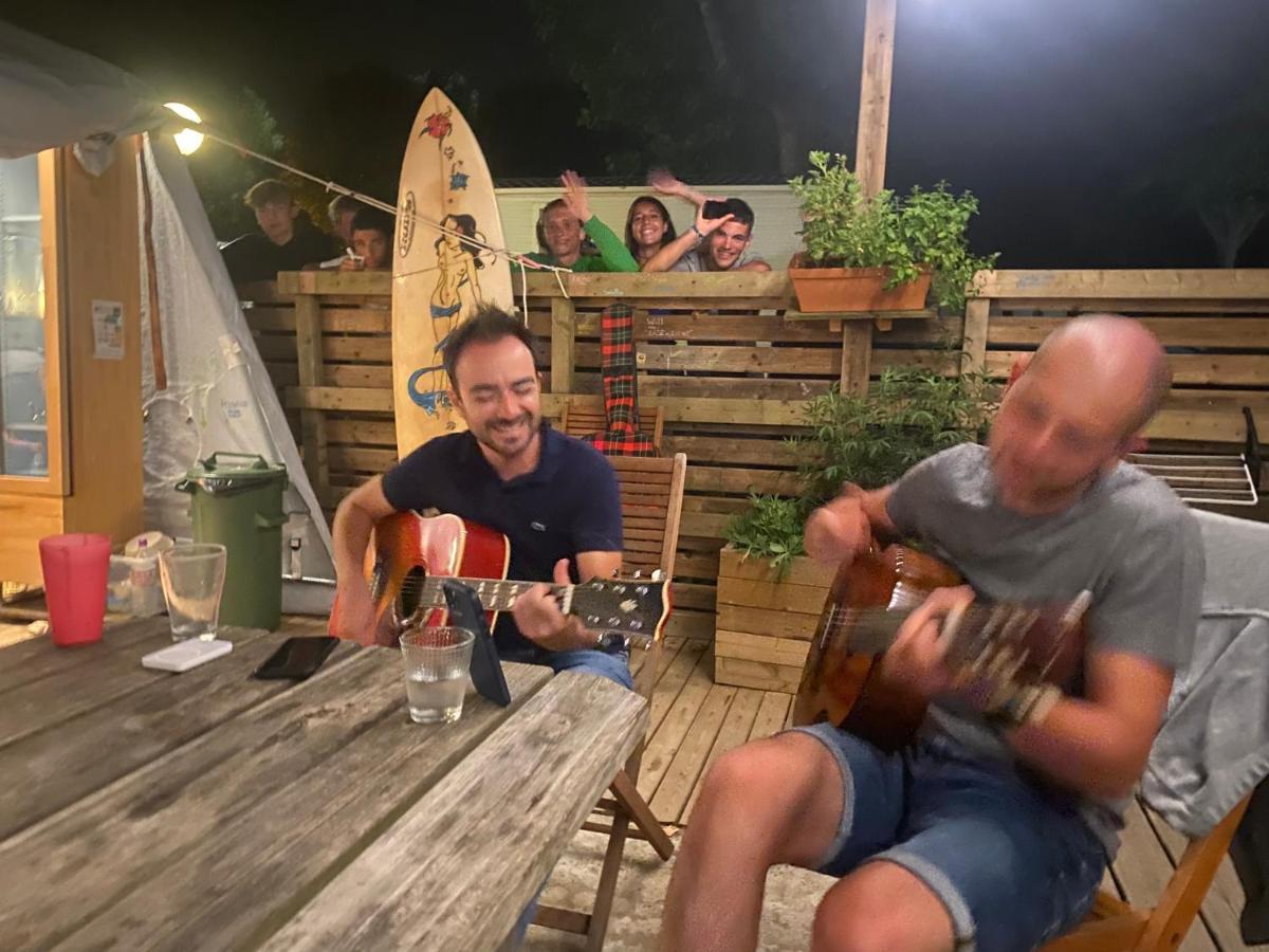 Aparra Surfcamp Hendaye Hotel Luaran gambar